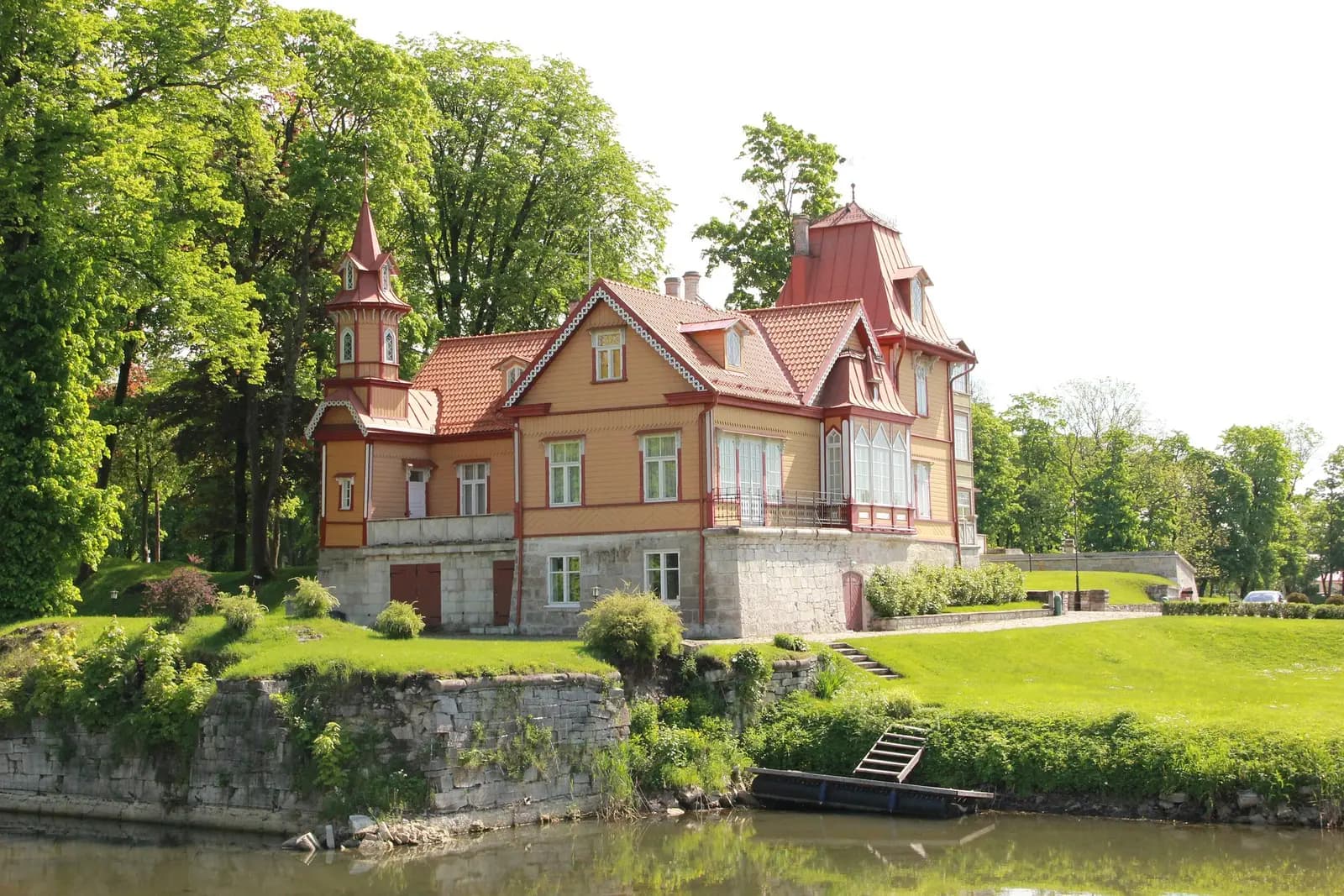 Residential property landscaped by Cypress Landscape